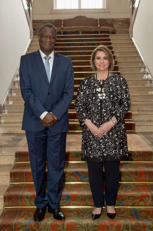 08a_reunion_de_travail_SAR_la_Grande_Duchesse_Maria_Teresa_et_Dr_Denis_Mukwege