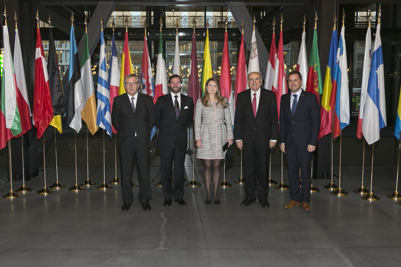 Prestation de serment du président et des membres de la Commission Européenne