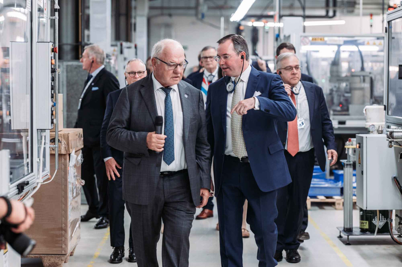 50. Anniversaire vu Cebi International