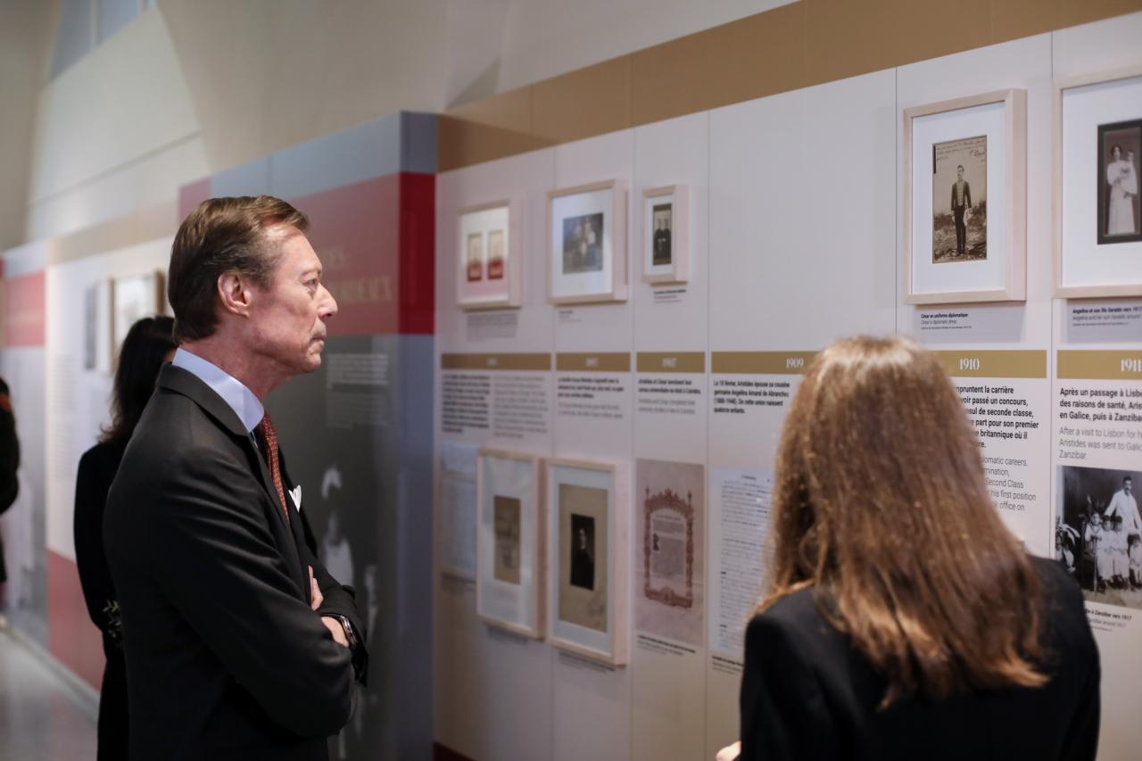 Le Grand-duc a visité les expositions "Aristides de Sousa Mendes" et "Luxembourg & Portugal"