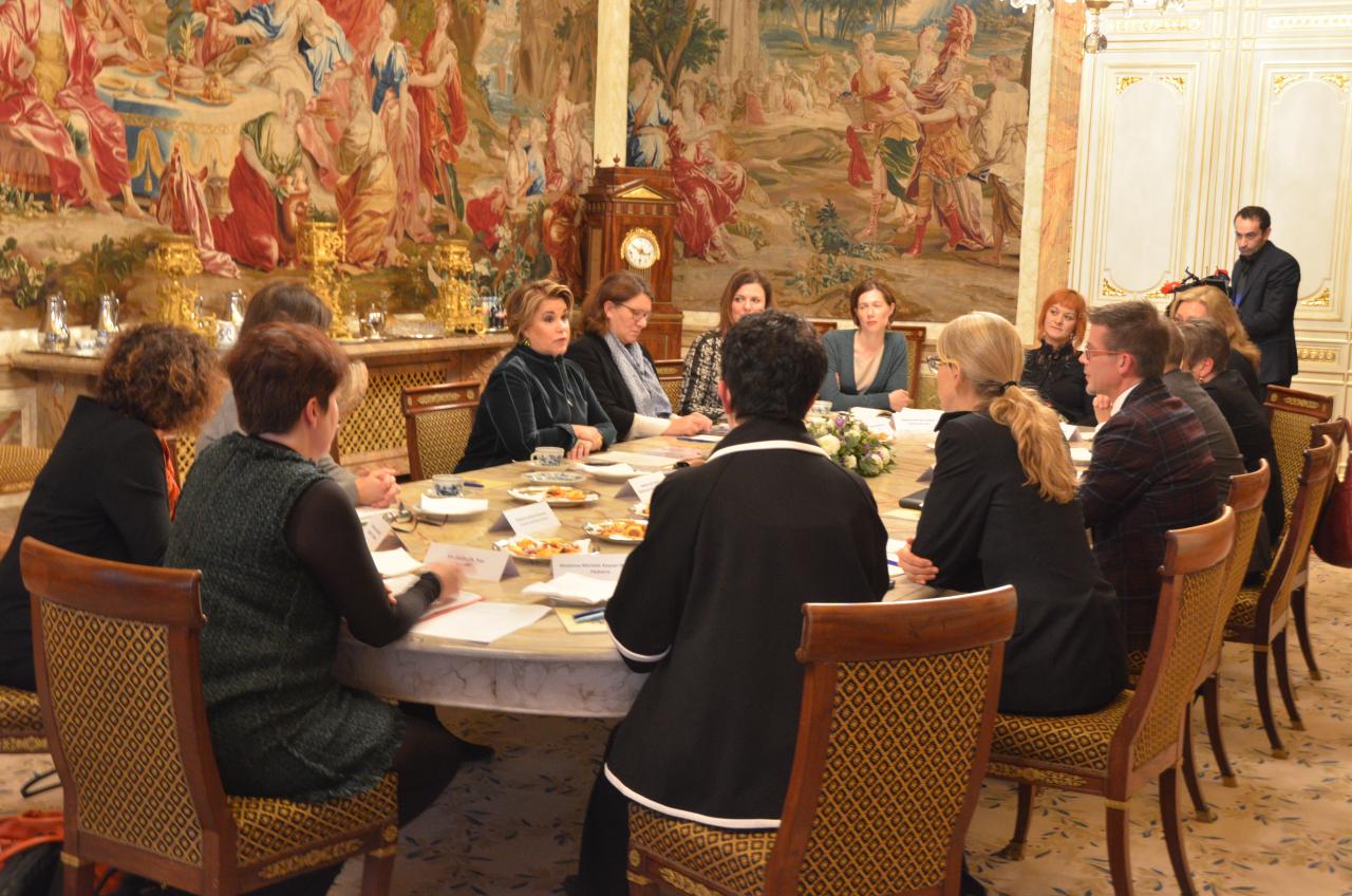 Table ronde iwwer "Gewalt am Stot"