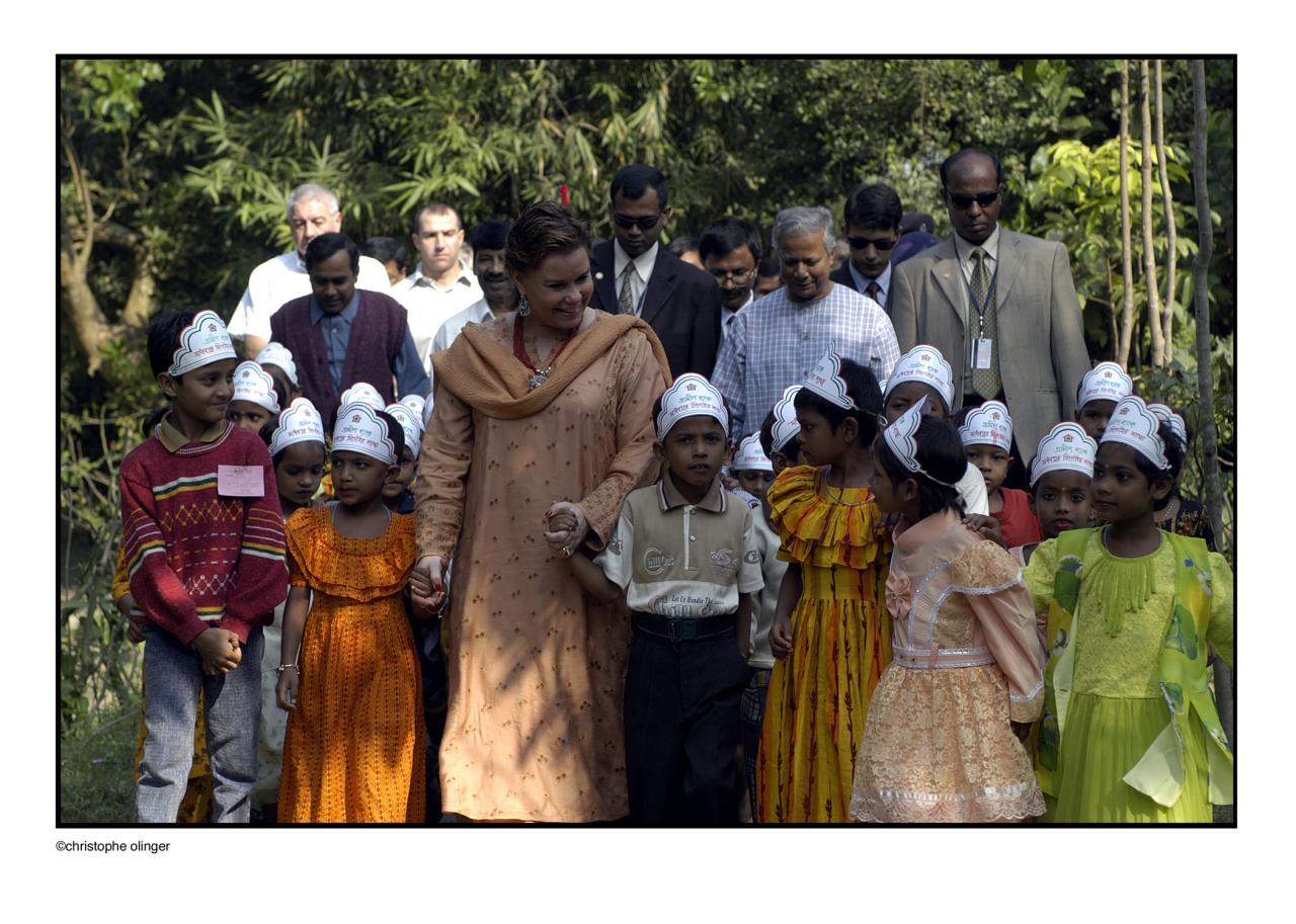 Visitt am Bangladesh 2003