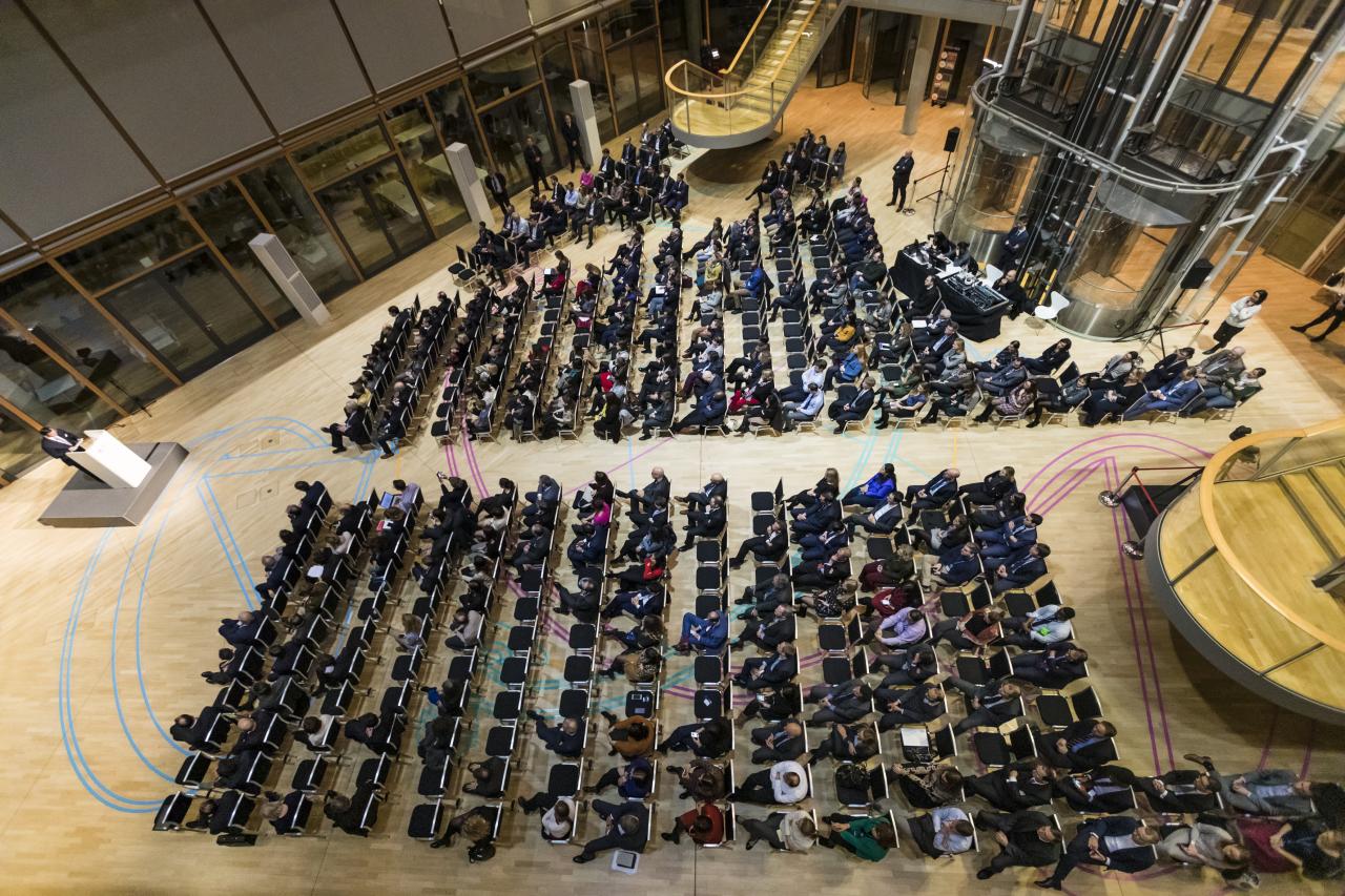 Le Prince héritier a assisté à une présentation de l'European Investment Bank (EIB)