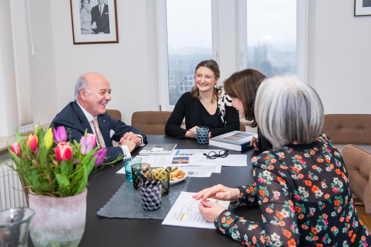 La Princesse héritière a visité les nouveaux locaux des "Amis des musées"