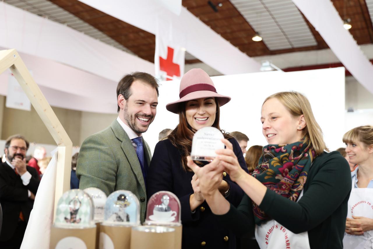 Le Prince Félix et la Princesse Claire participent au 72e Bazar de la Croix-Rouge luxembourgeoise