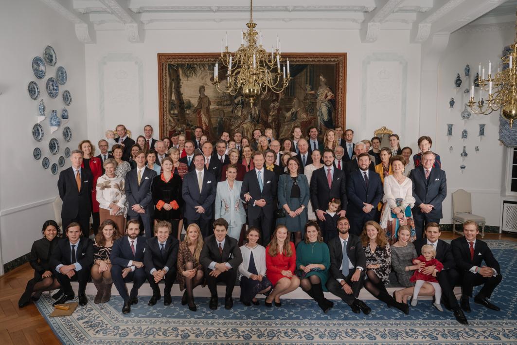 Familienfoto auf Schloss Berg