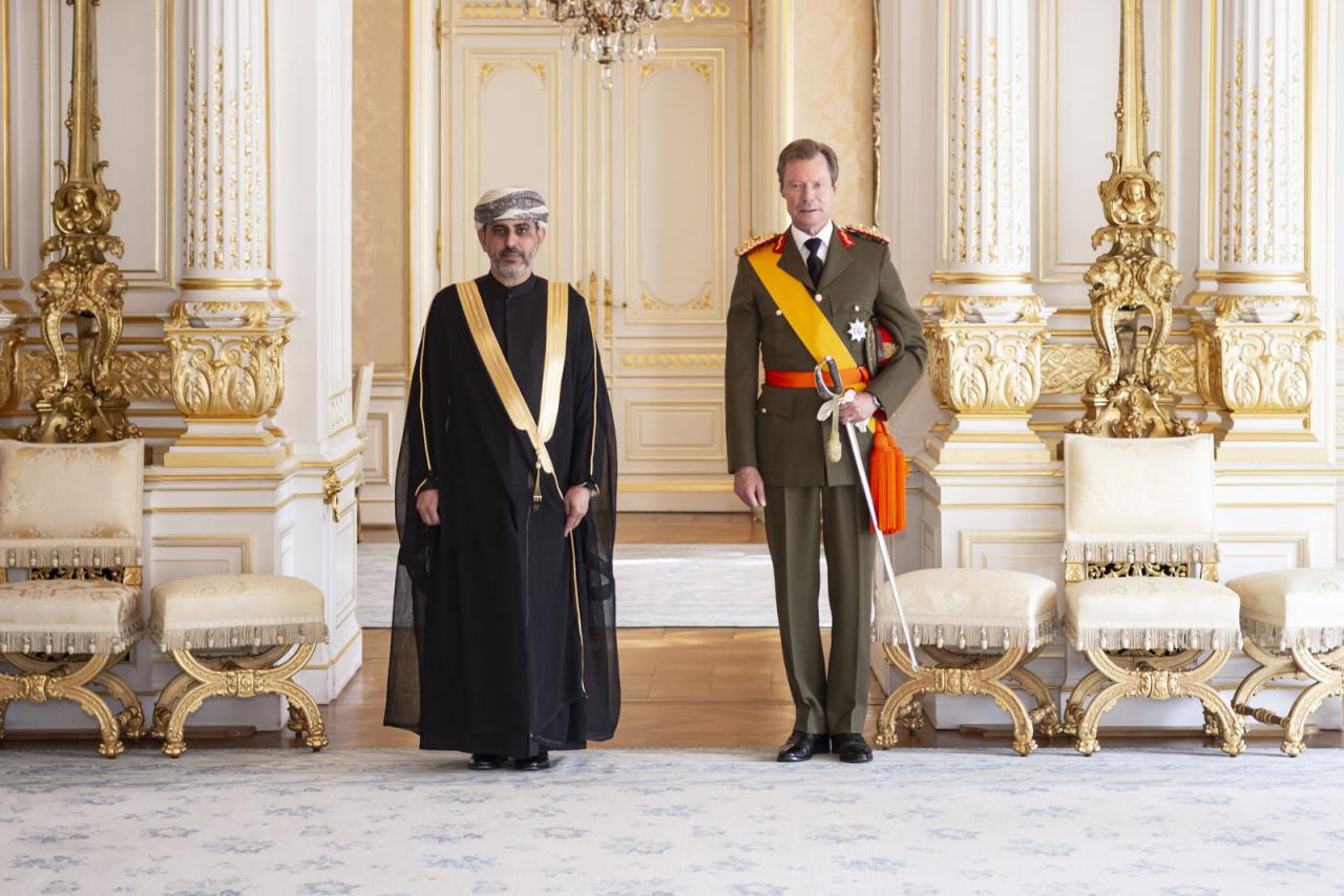 S.A.R. le Grand-Duc et Son Excellence Sheikh Dr. Abdullah bin Salim bin Hamed Al Harthi, ambassadeur extraordinaire et plénipotentiaire du Sultanat d’Oman