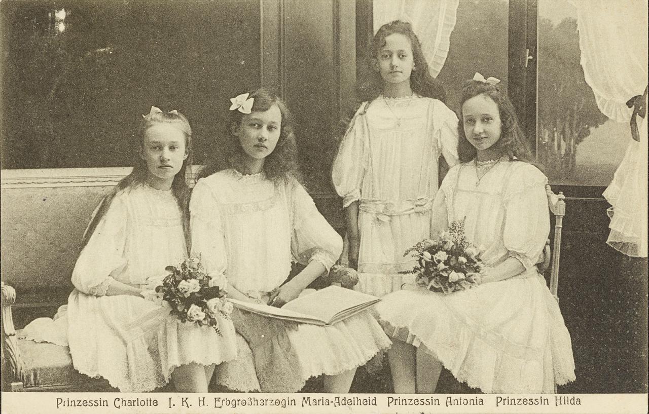 La Grande-Duchesse Charlotte et ses soeurs