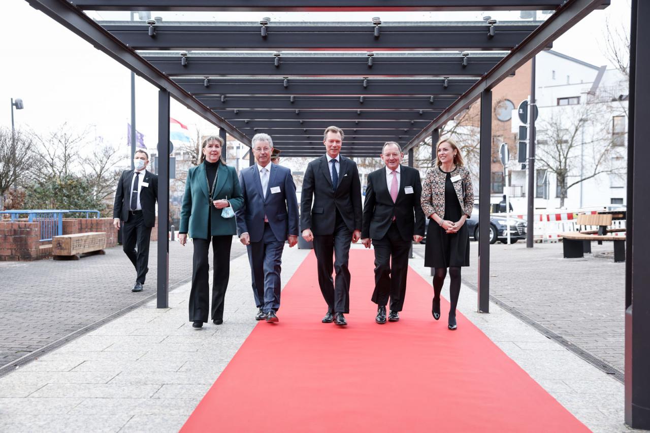 Le Grand-Duc et les participants arrivent au Conservatoire de la Ville de Luxembourg