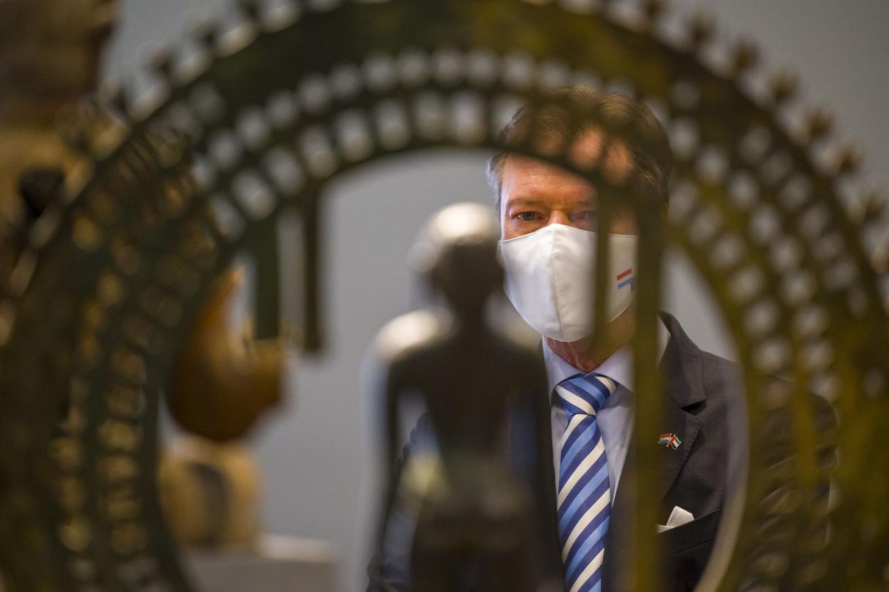 Le Grand-Duc à travers une oeuvre du "Louvre Abou Dhabi"
