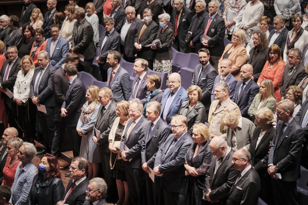 Vue sur le public venu assisté au concert hommage