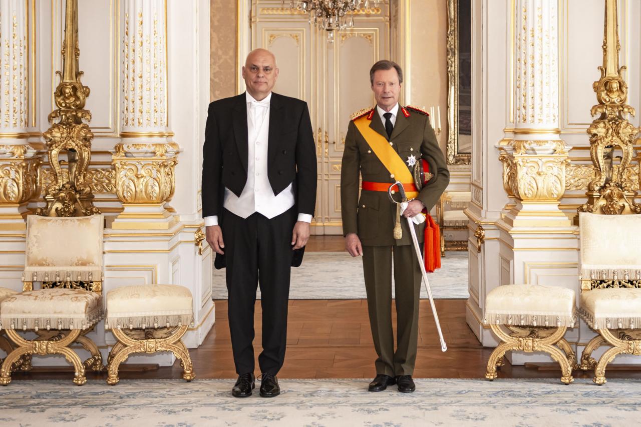 Le Grand-Duc et S.E.M. Aleksander TASIC