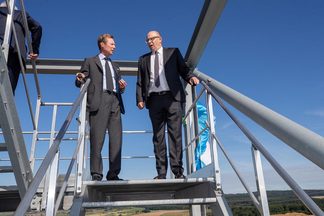 Le Grand-Duc dans un escalier en haut d'un silo