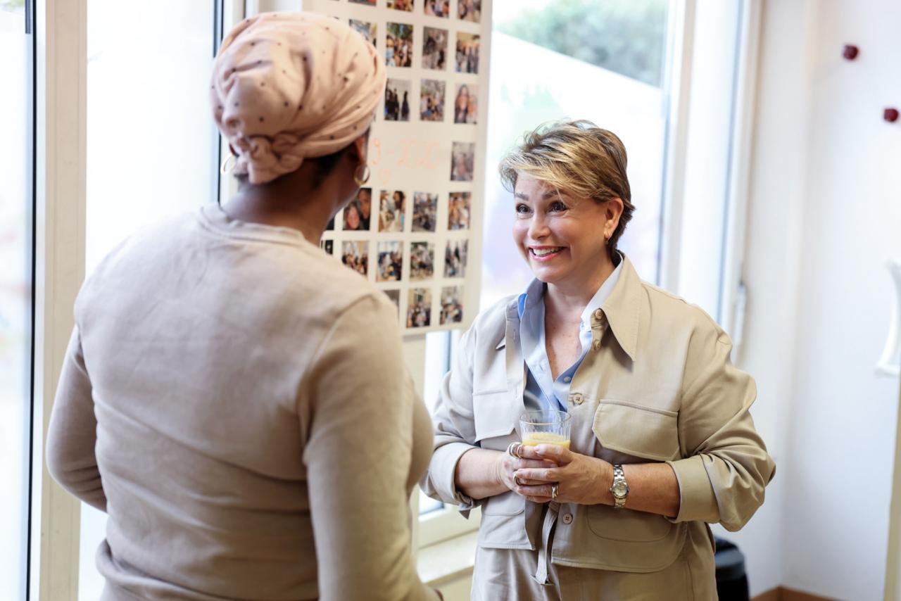 La Grande-Duchesse en pleine discussion