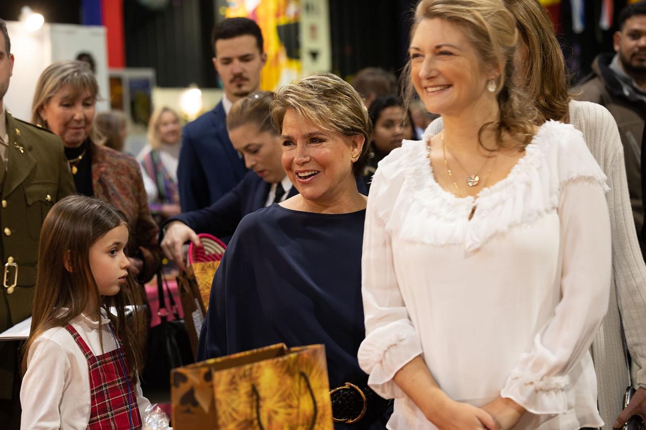 La Grande-Duchesse, la Princesse Stéphanie et la Princesse Amalia au Bazar International