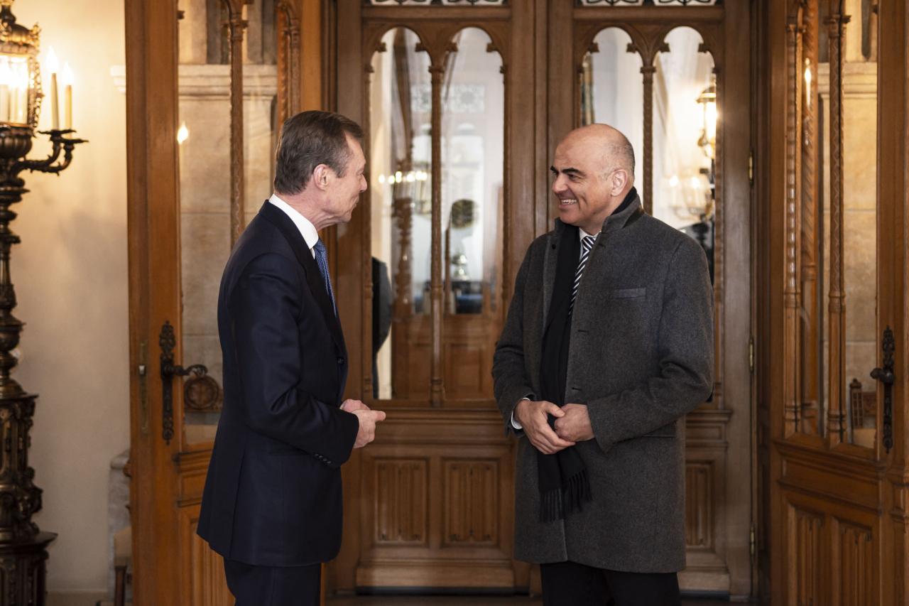 Le Grand-Duc accueille le Président suisse au Palais