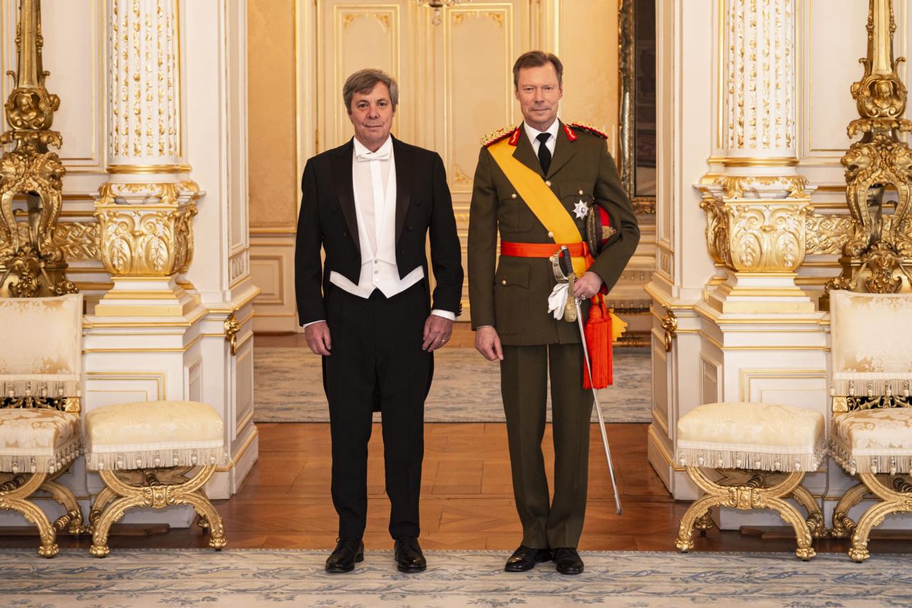 Le Grand-Duc et S.E.M. Juan Carlos VALLE RALEIGH