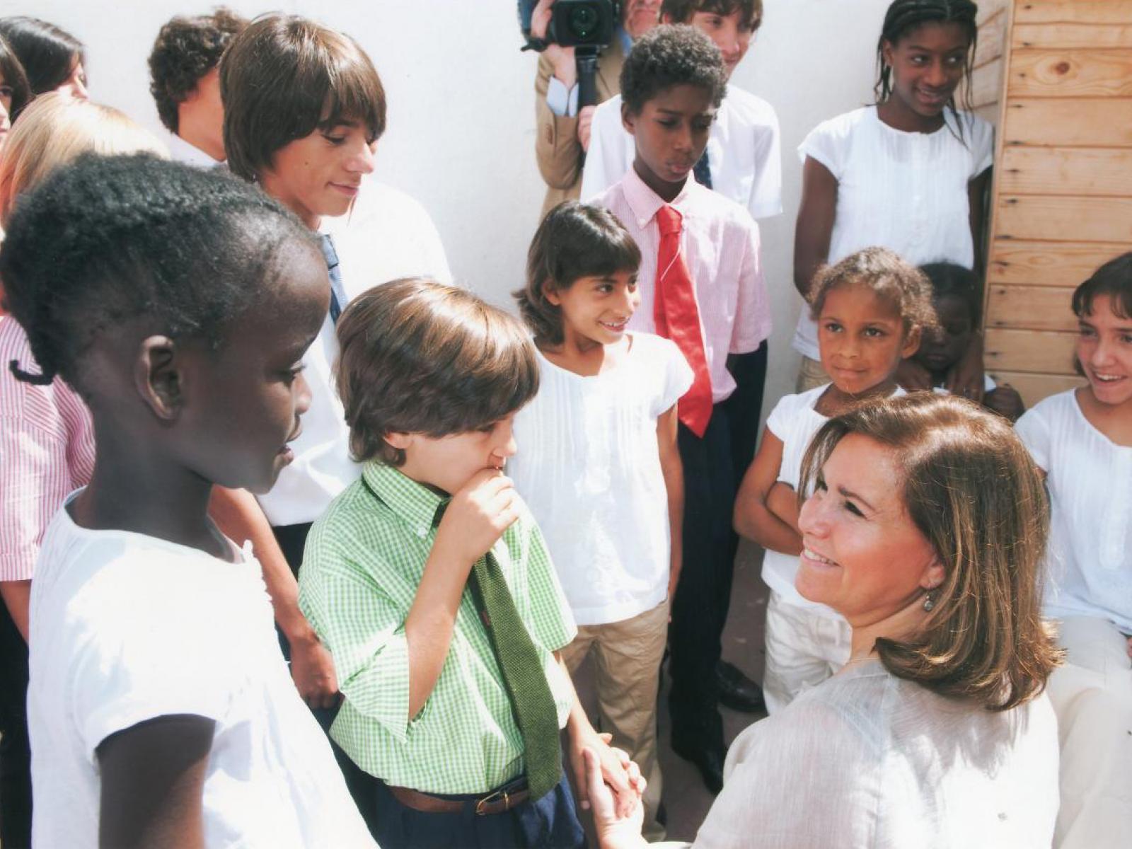 The Grand Duchess talking to children