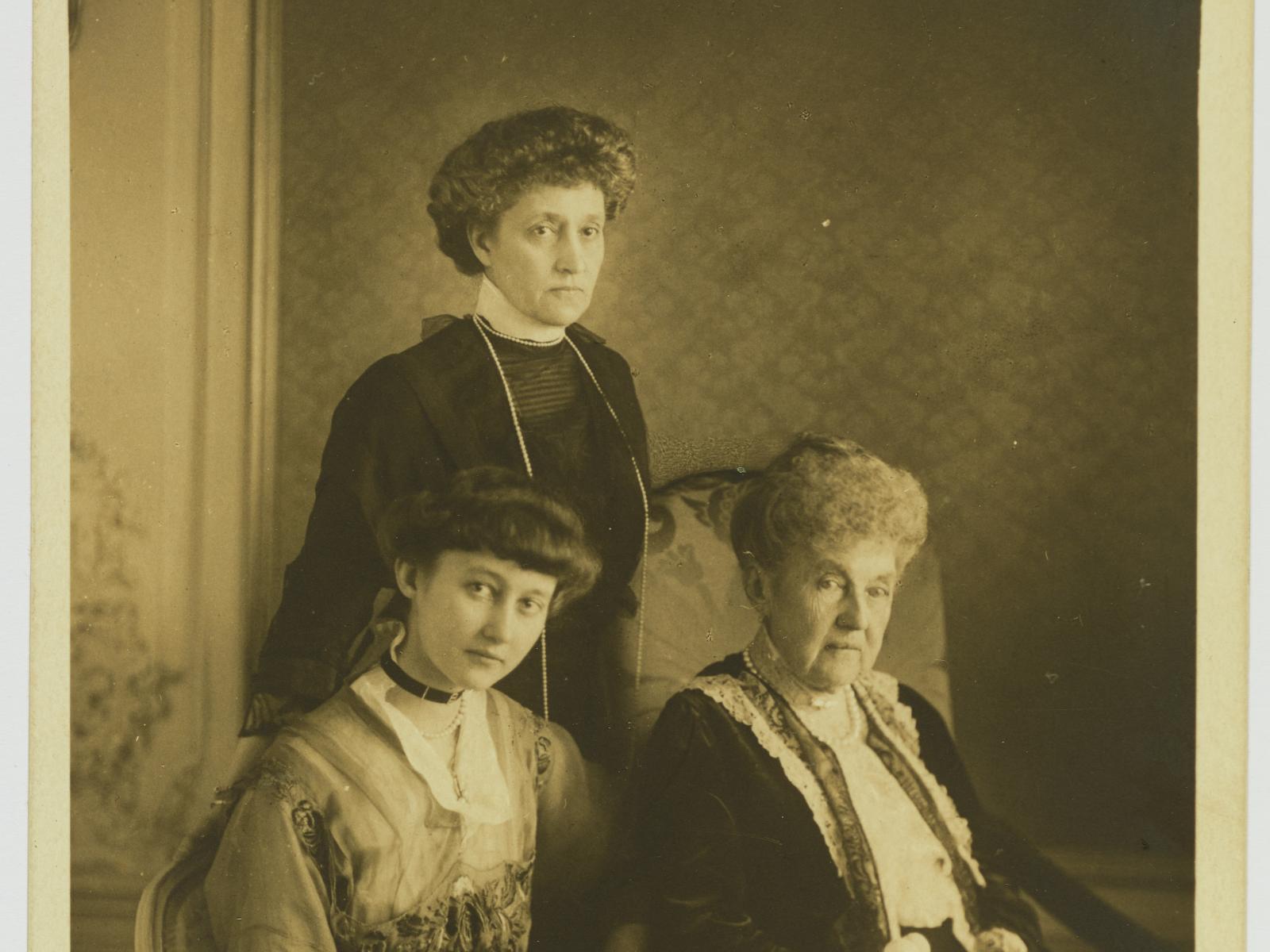 Großherzogin Marie-Adélaïde, Großherzogin Marie-Anne und Großherzogin Adelheid-Marie