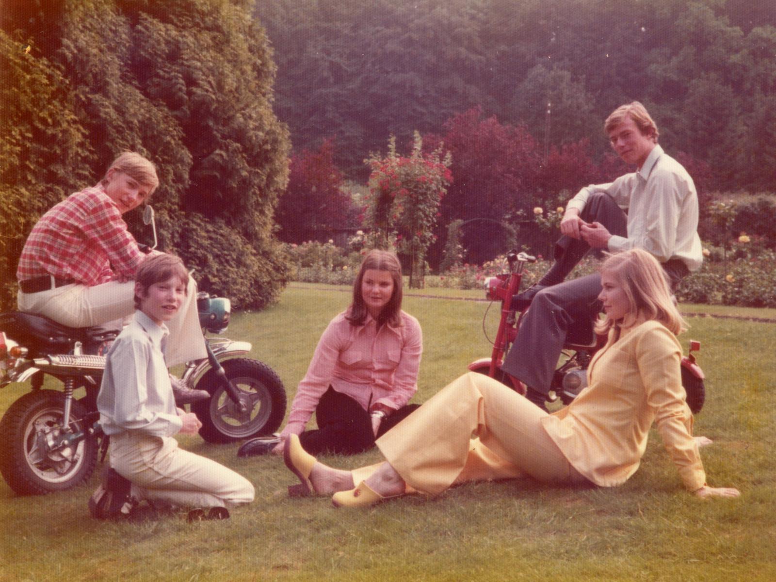 Prince Henri with his brothers and sisters