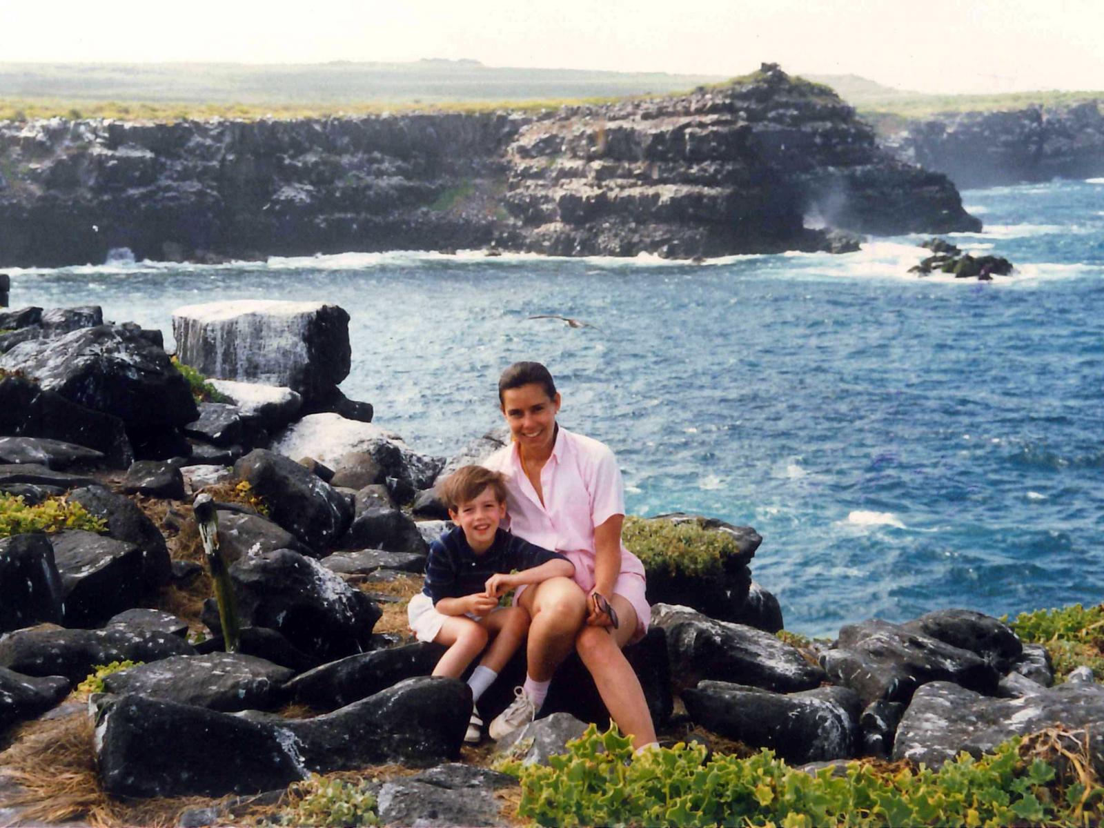 D’Grande-Duchesse an de jonke Prënz Guillaume 1987 op de Galapagosinselen