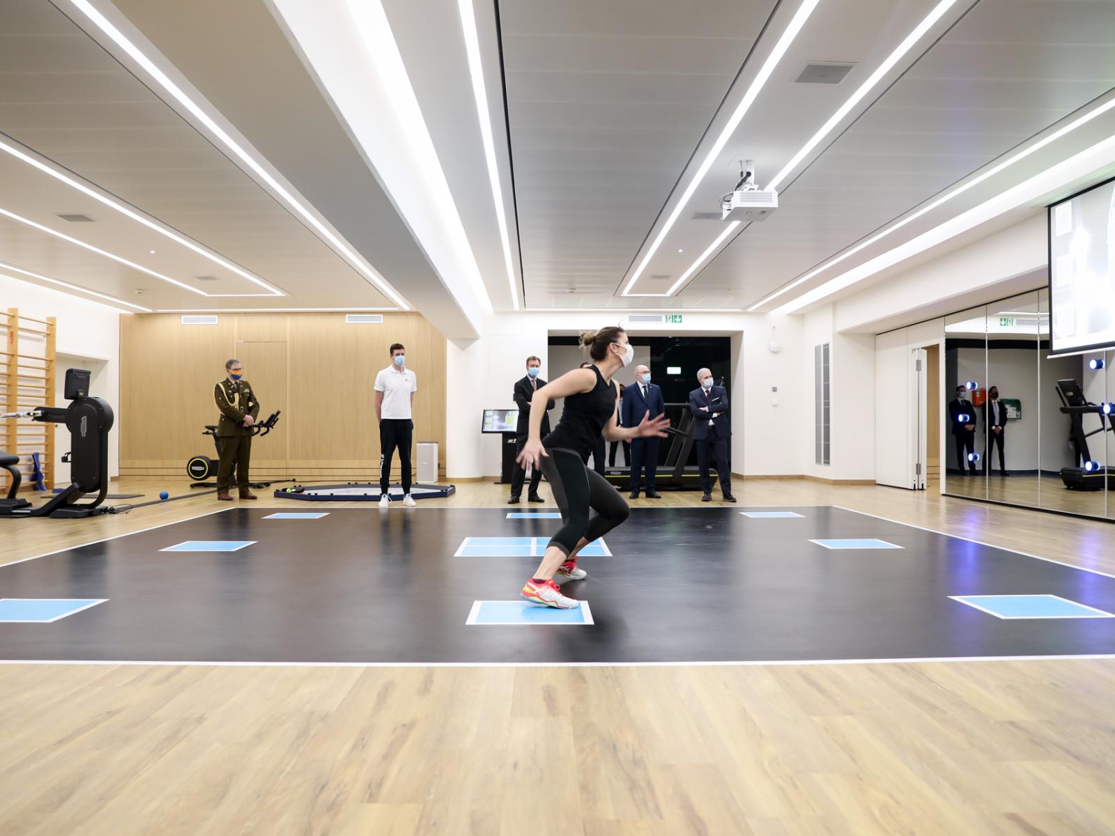 Le Grand-Duc assiste à l'entraînement des athlètes luxembourgeois au Centre National Culturel et Sportif d’Coque