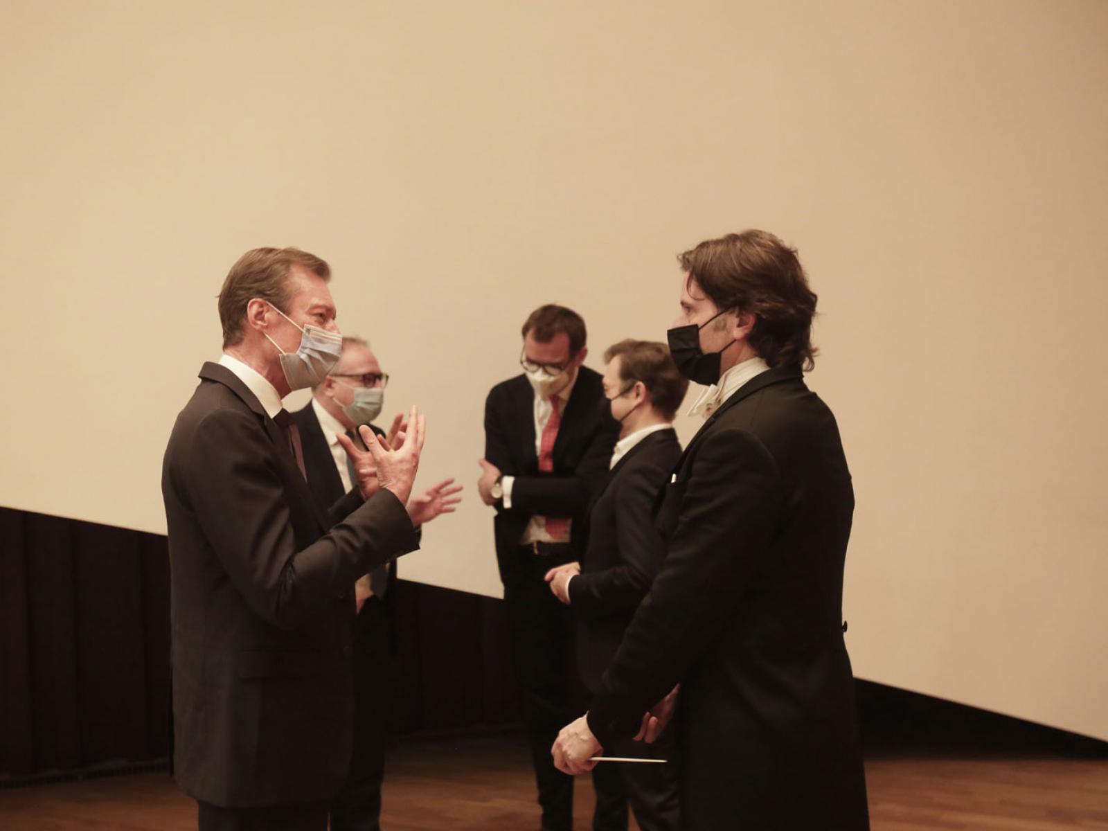 Le Grand-Duc échange avec les musiciens M. Gimeno et M. Capuçon