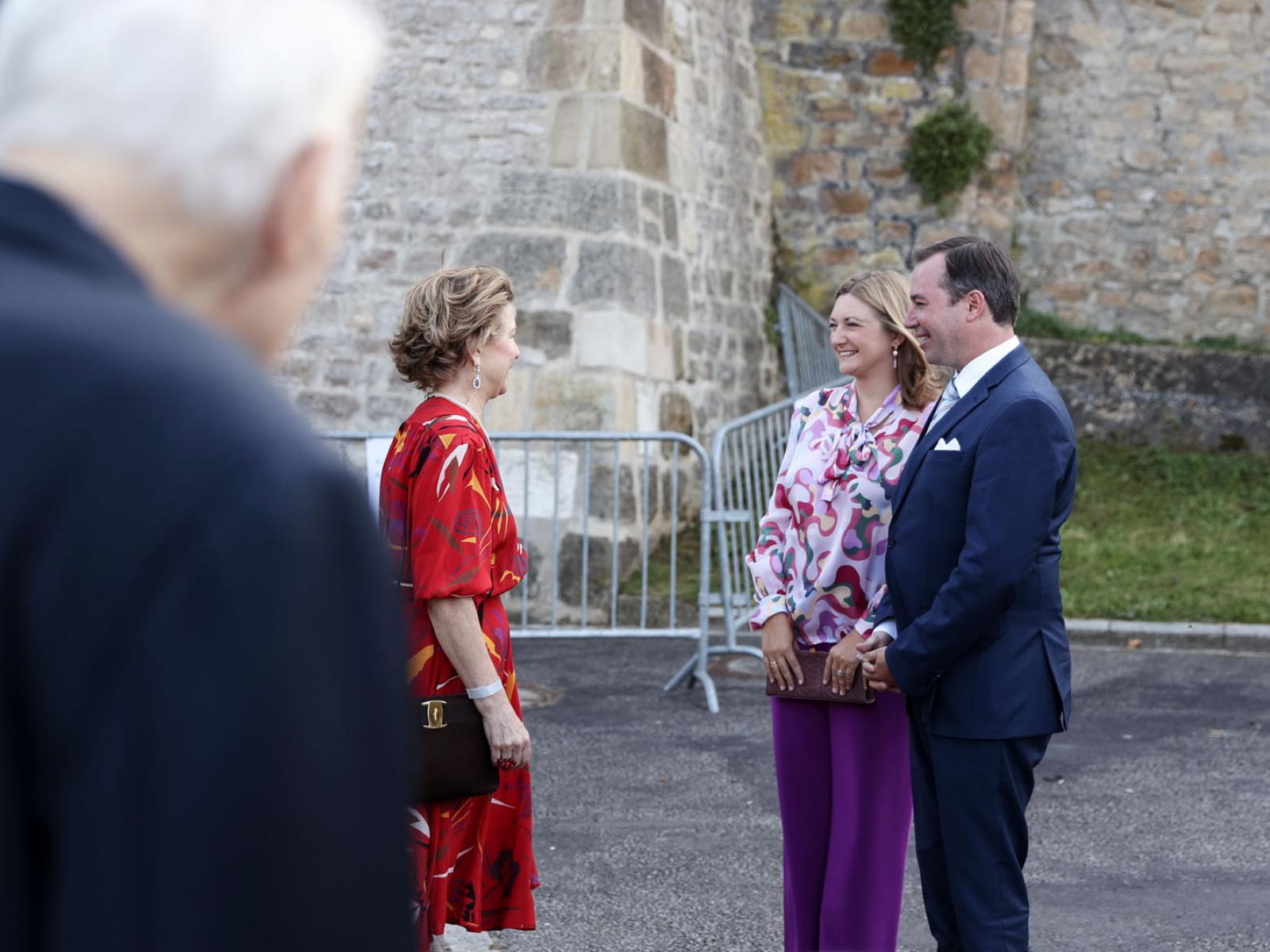 Le Couple héritier échange avec la Docteure Claudine Als, présidente de l'association "Patrimoine Roses pour le Luxembourg"