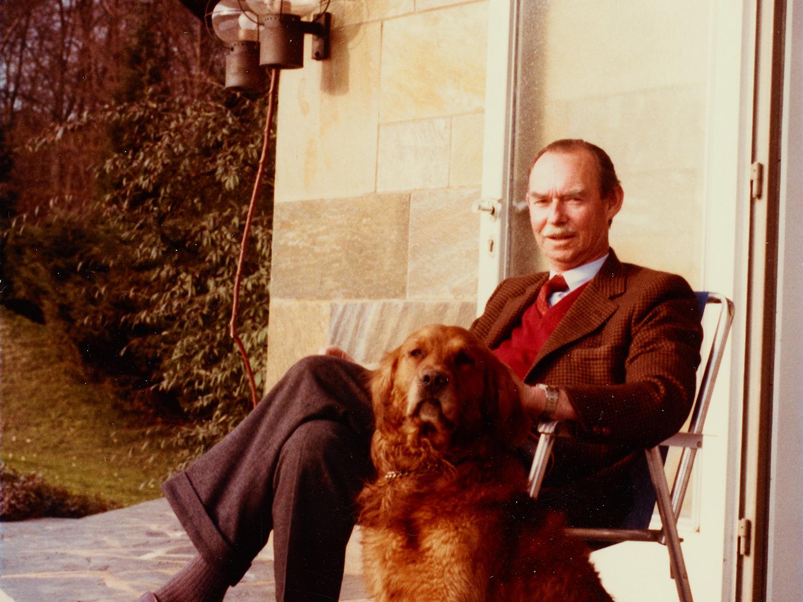 Le Grand-Duc Jean avec son chien Bronco