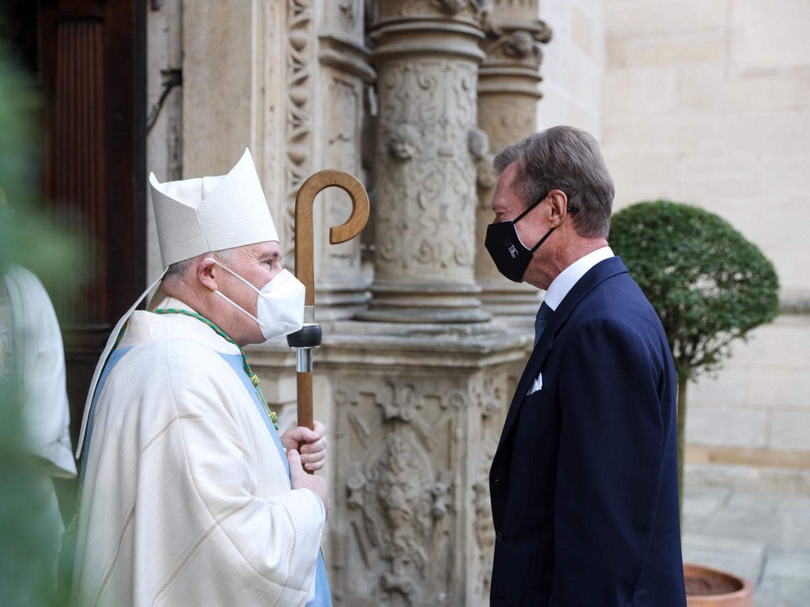 Le Grand-Duc échange avec Monseigneur Léo Wagner