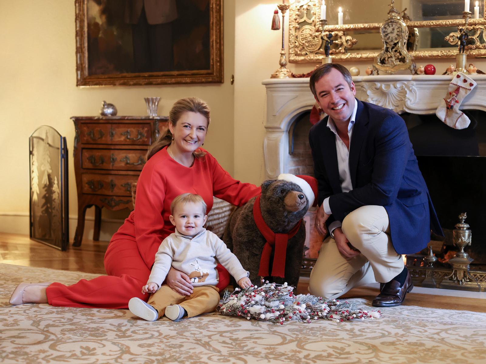 Holiday season portrait of Prince Guillaume and Princess Stephanie with Prince Charles