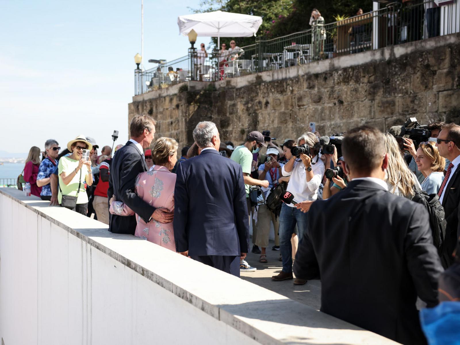 Le Couple grand-ducal et le président portugais pris en photos