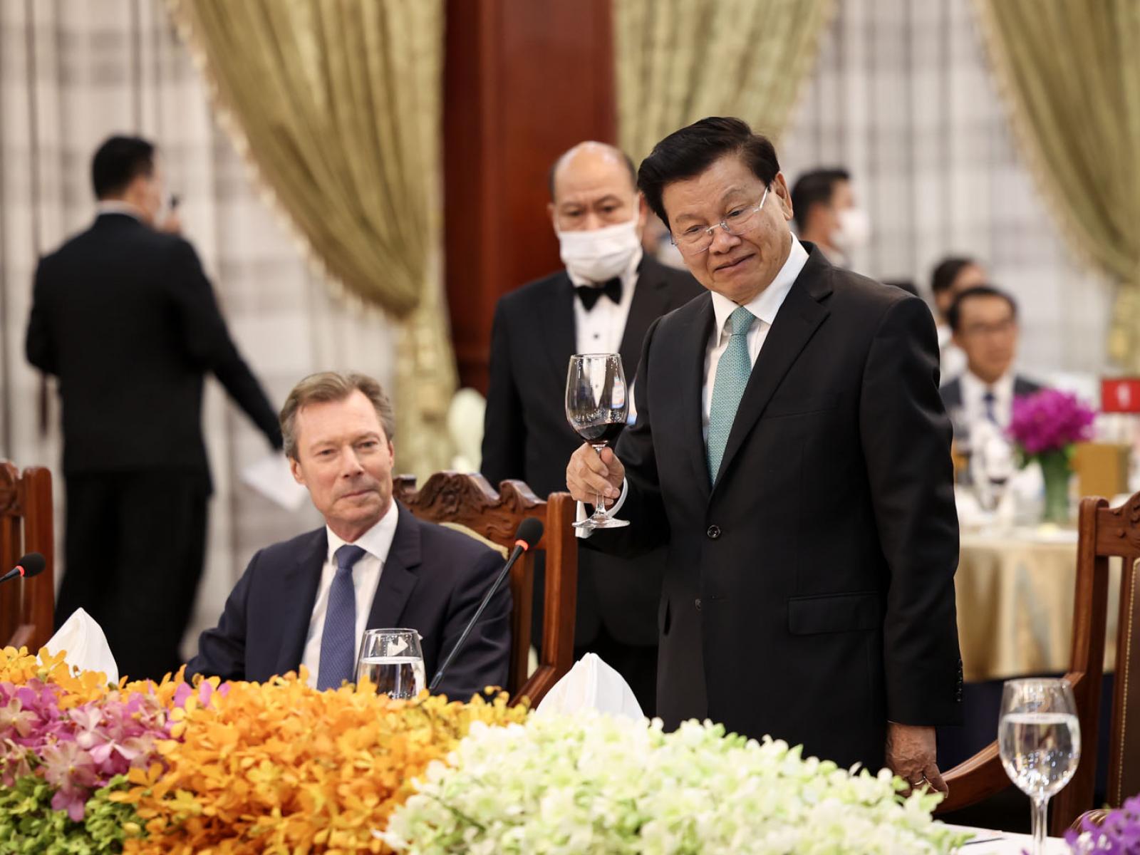 Le Président laotien prononce un discours