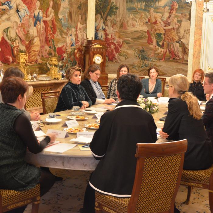 Table ronde iwwer "Gewalt am Stot"