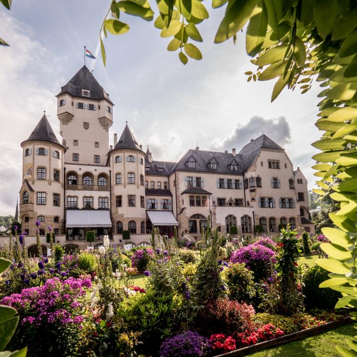 View of Berg Castle from the garden