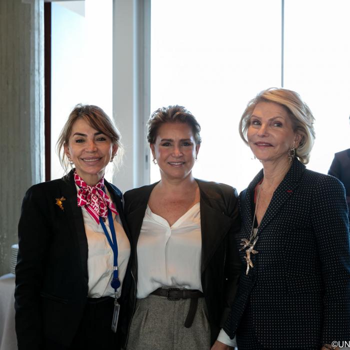 Photo de groupe après la réunion de l'UNESCO