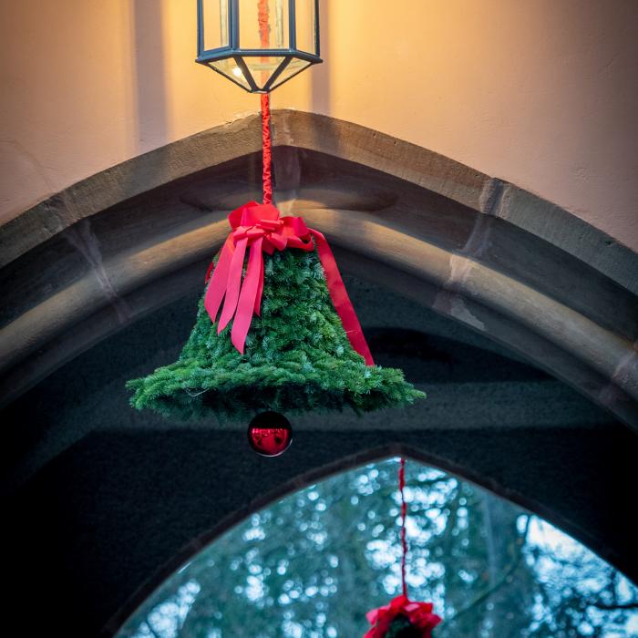 Weihnachtsdekorationen auf Schloss Berg