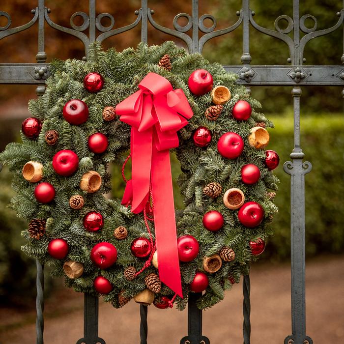 Weihnachtsdekorationen auf Schloss Berg