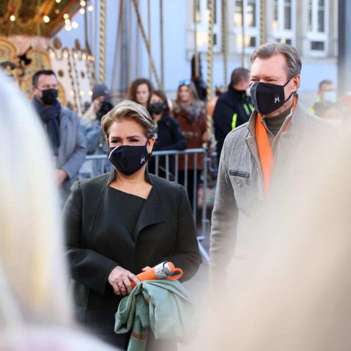 Le Couple grand-ducal à l'arrivée de la marche de solidarité