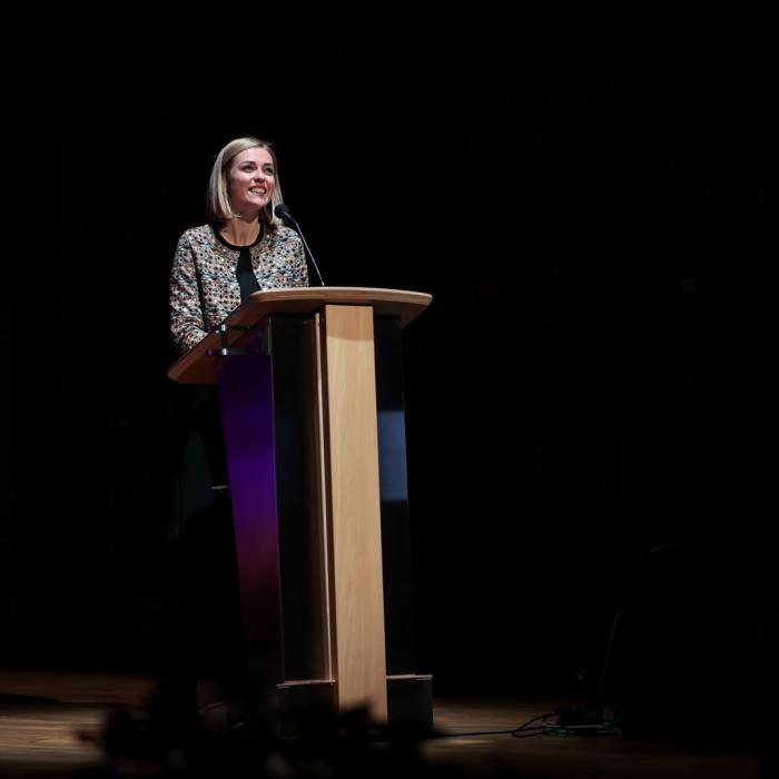 Madame Taina Bofferding prononce un discours