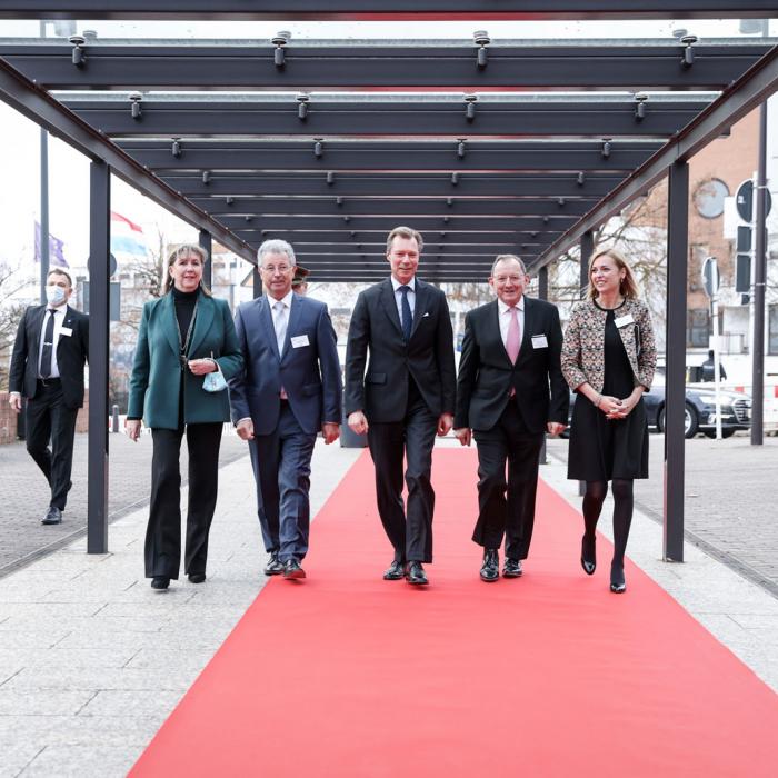 Le Grand-Duc et les participants arrivent au Conservatoire de la Ville de Luxembourg