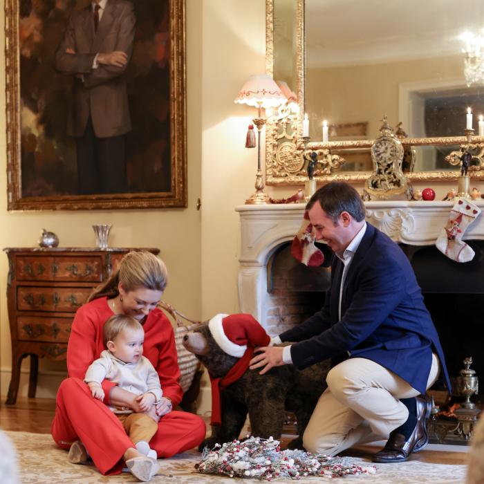 Portrait du Couple héritier et du Prince Charles pour les fêtes