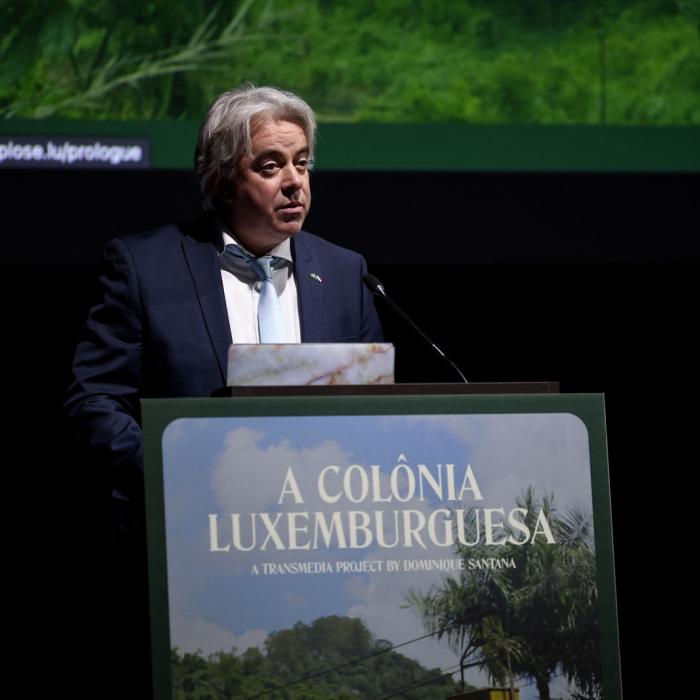 M. Andreas Fickers prononce un discours