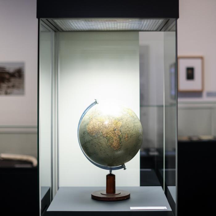 Un globe exposé au MNHA