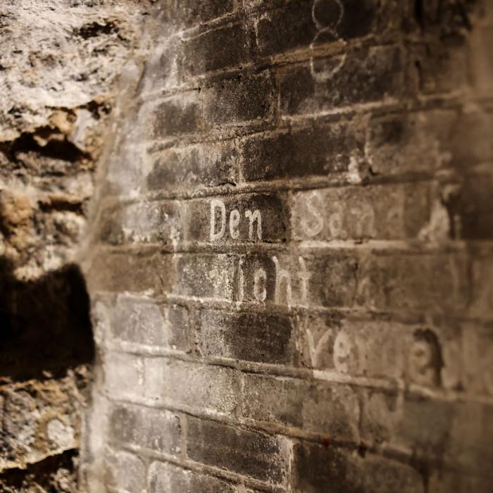 Vue sur un mur des Casemates