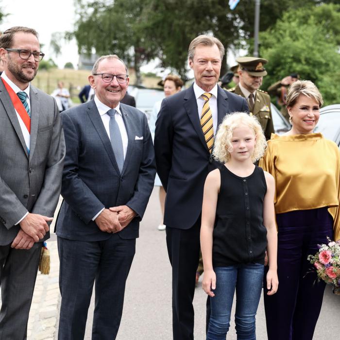 Le Couple grand-ducal à leur arrivée à Lellingen