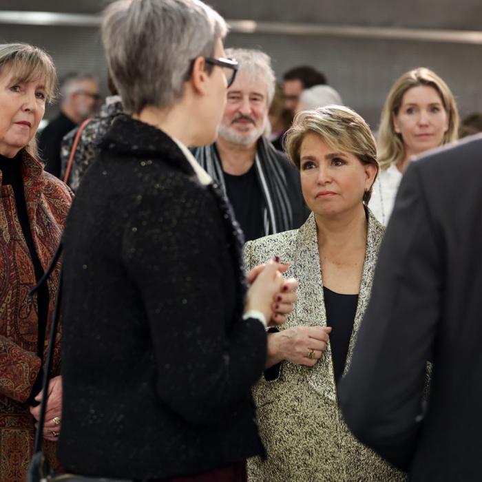 La Grande-Duchesse et la Ministre en plein échange