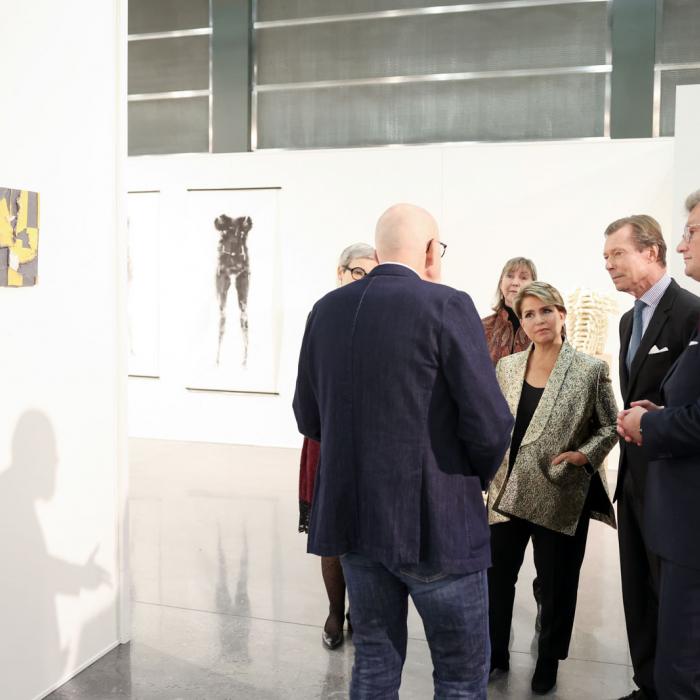 Le Couple grand-ducal lors de la visite guidée du salon CAL