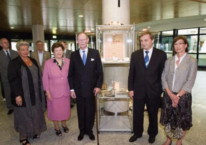 Cérémonie de remise par la famille Barthel de la médaille d’or remportée à Helsinki en 1952