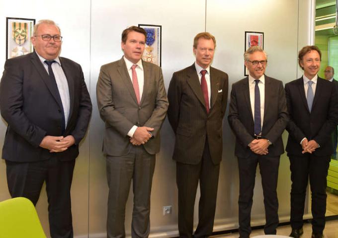 Le Grand-Duc en visite à l’imprimerie des timbres-poste « Phil@poste »